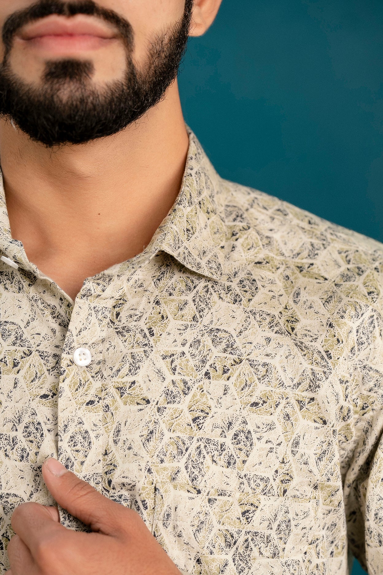 Hexagonal Printed Men's Casual Shirt